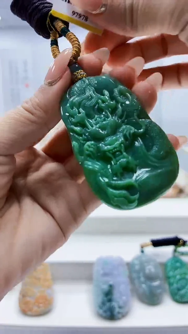 未镶嵌定制翡翠3099ty-毛货挂件73