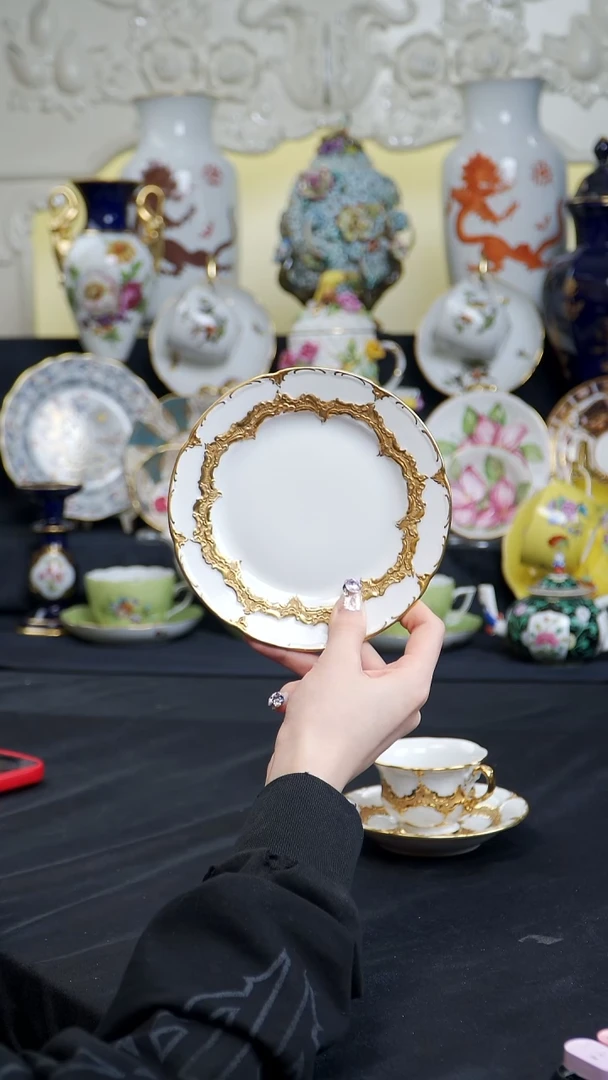 骨瓷婷婷中古器物如图所示36