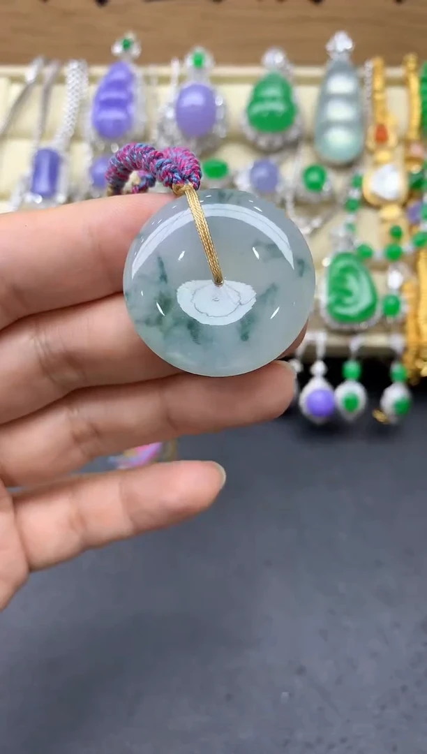 翡翠未镶嵌颈饰119-中国好珍宝