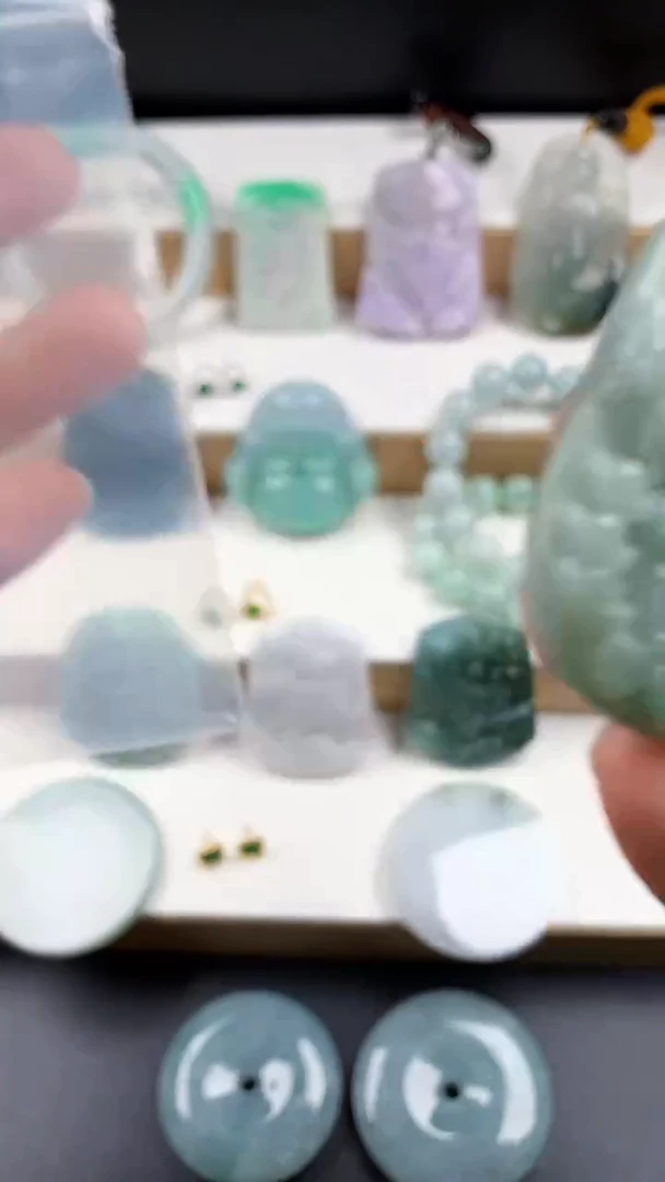 颈饰未镶嵌翡翠天然翡翠吊坠挂件