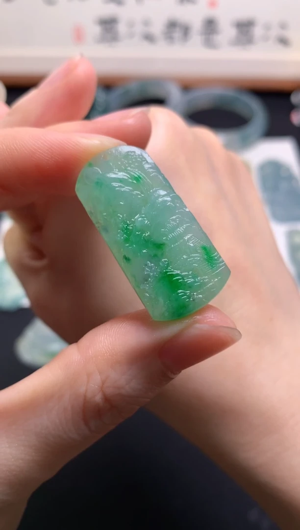 【闪购商品】定制翡翠未镶嵌0129292369