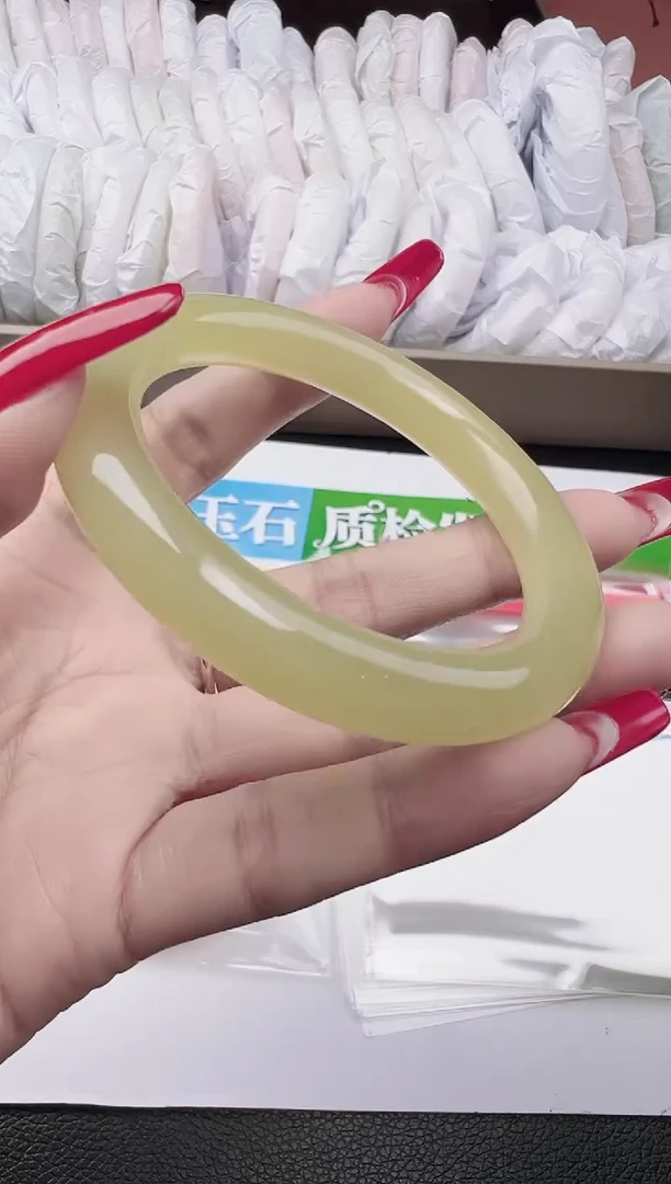 未镶嵌手镯石英质玉圈口51