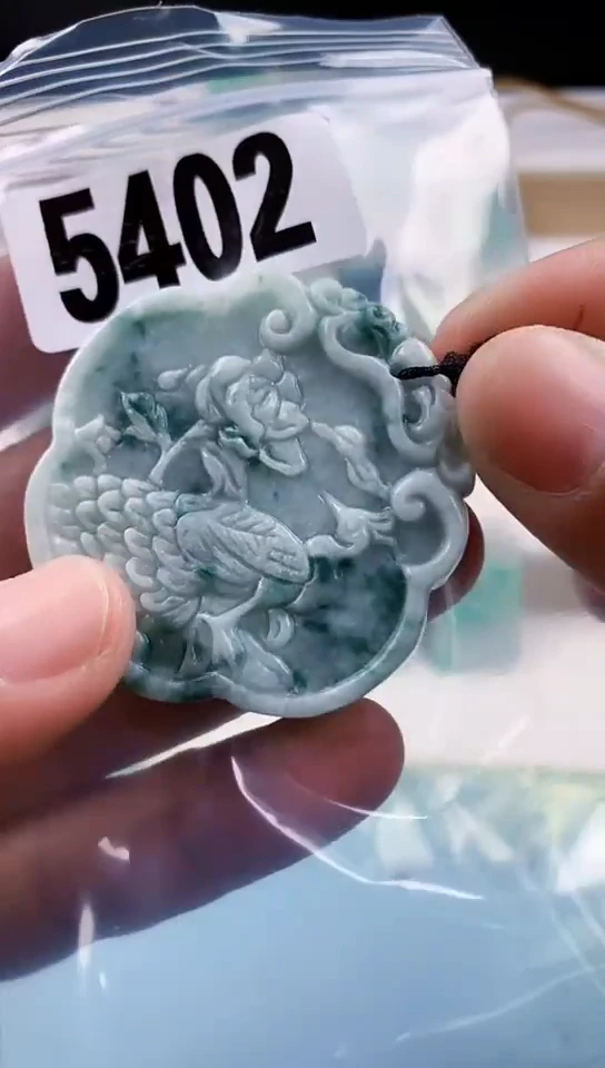 【闪购商品】翡翠挂件未镶嵌天然翡翠吊坠挂件