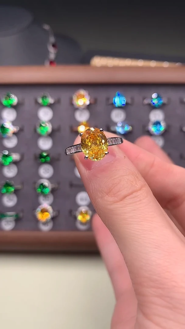 银S925镶嵌戒指黄色碧玺····