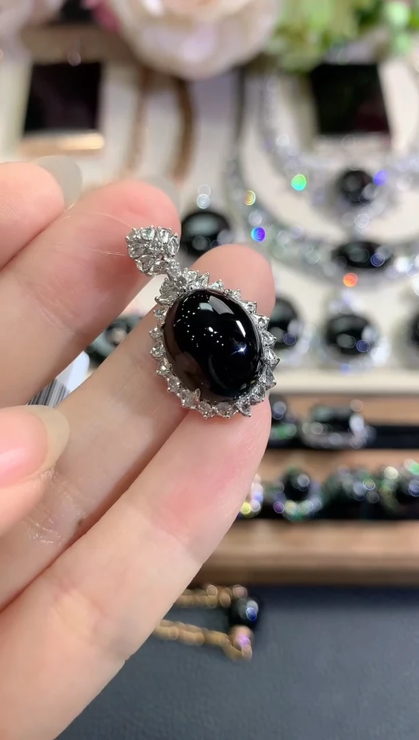 吊坠(不含链)18K金镶嵌翡翠d70