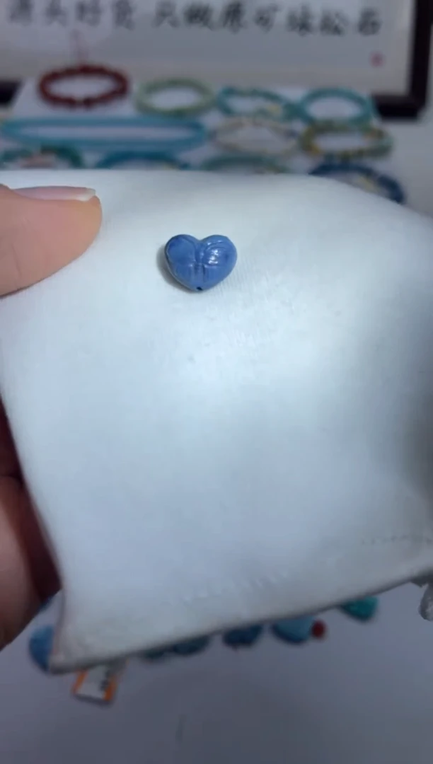 未镶嵌绿松石珠宝奇石31