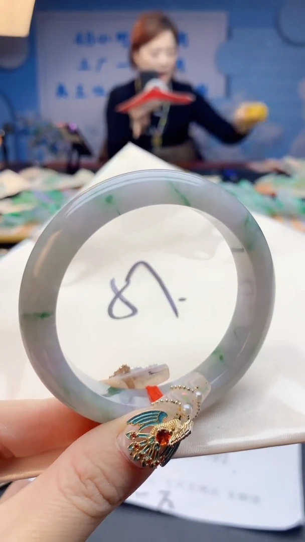 【闪购商品】翡翠手镯未镶嵌0766746275