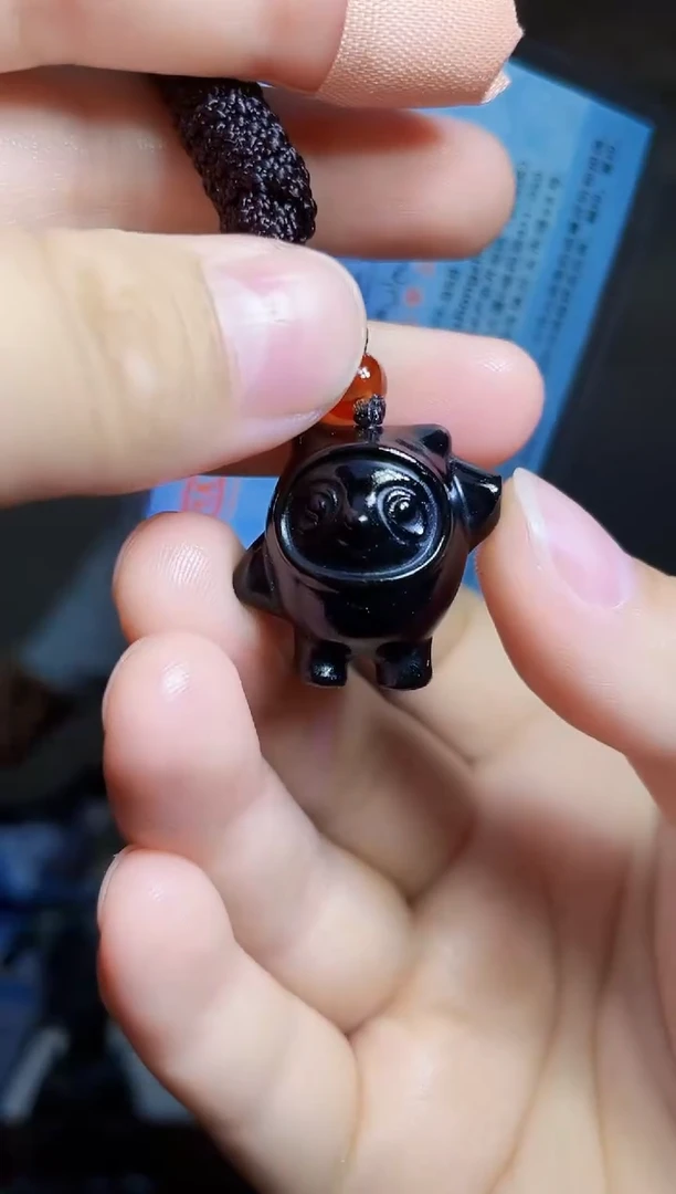 和田玉未镶嵌颈饰1