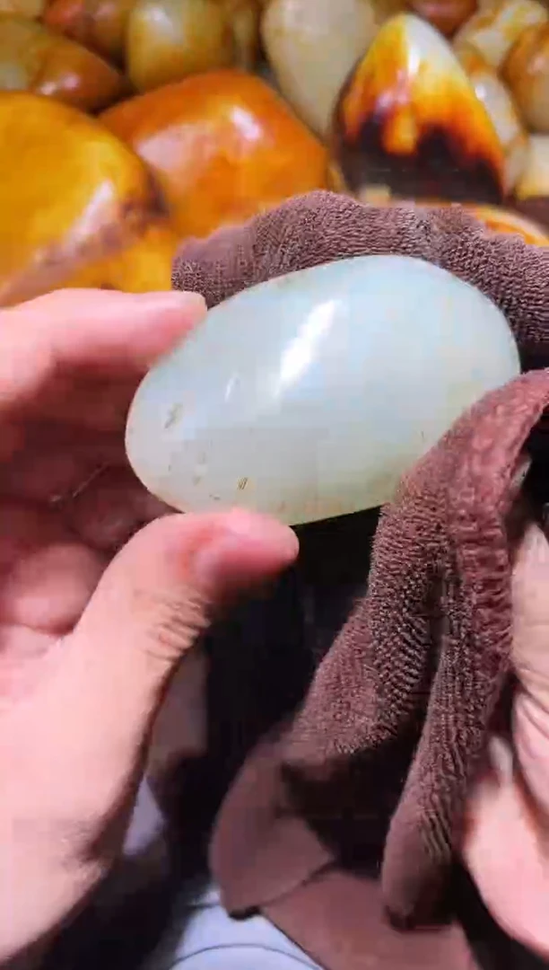 和田玉（子料）未镶嵌挂件YL-WW-5.25-61