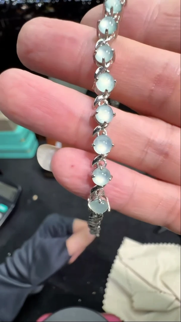 未镶嵌定制翡翠0752375897多样性发货