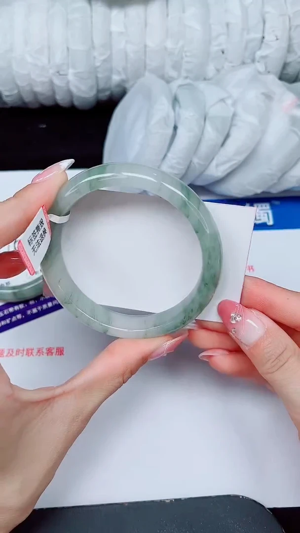 未镶嵌手镯石英质玉345-60/61