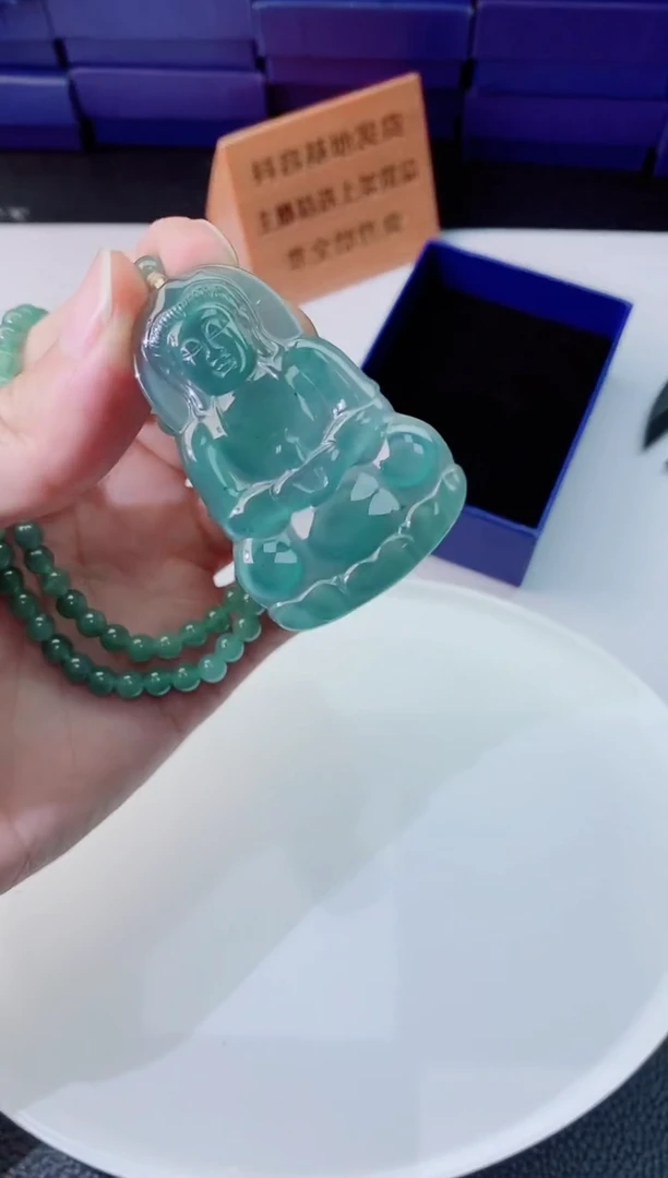 翡翠未镶嵌颈饰111111