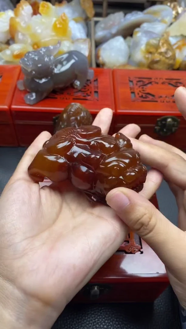 未镶嵌手把玛瑙/玉髓人**月00