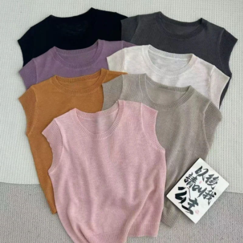 2025年韩版气质修身显瘦纯色上衣女高端通勤减龄百搭飞飞袖针织衫