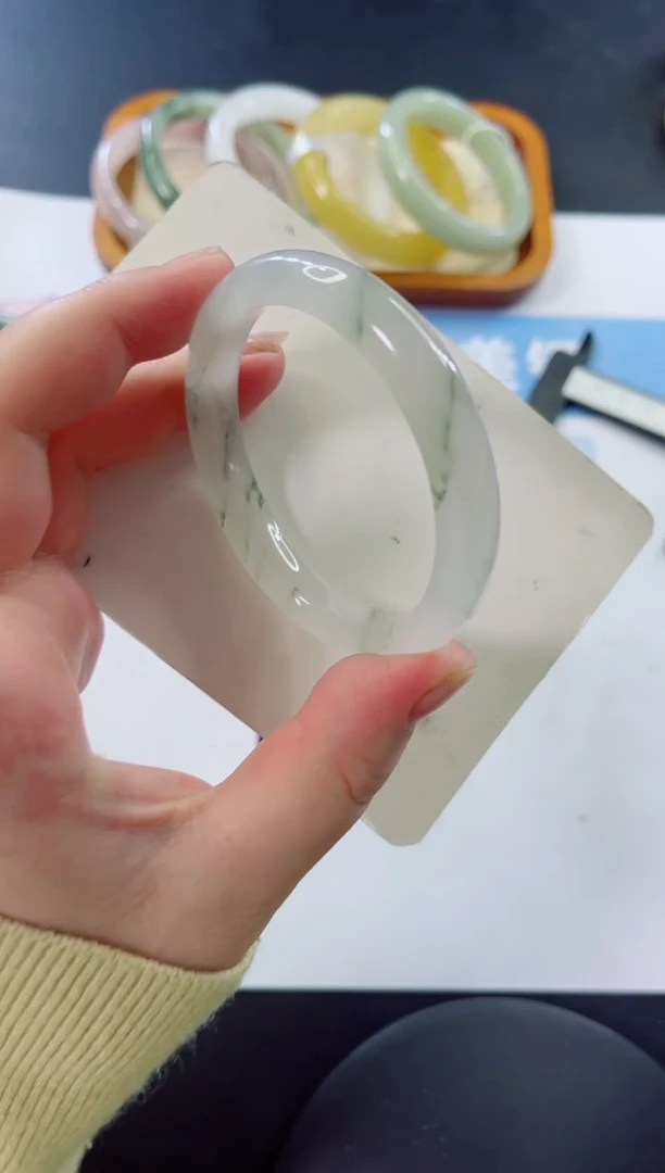 未镶嵌手镯石英质玉多样性发货A234