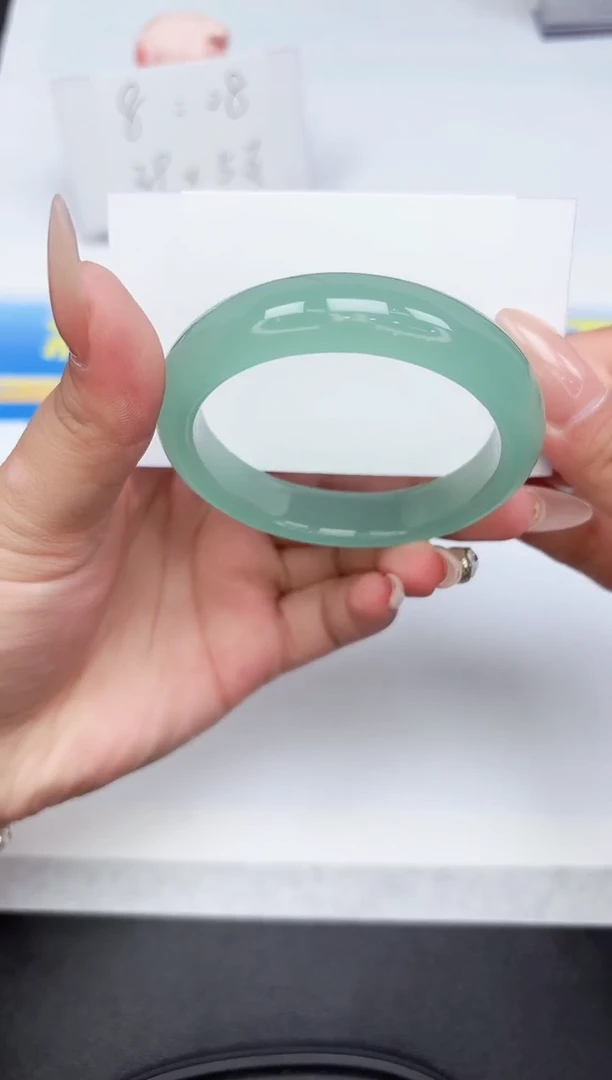 石英质玉手镯未镶嵌96-54.3