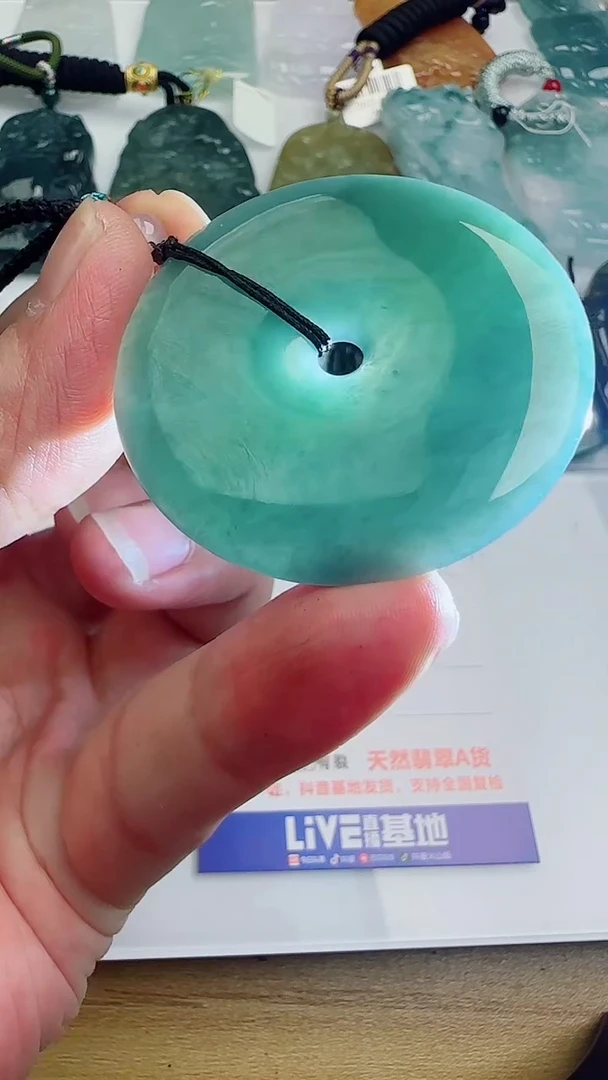 翡翠未镶嵌颈饰多样性随机发其一