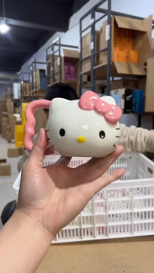 【闪购商品】杯陶瓷粉色把手kt头杯