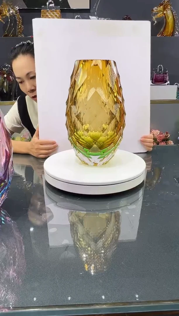 琉璃水晶琉璃花瓶1个
