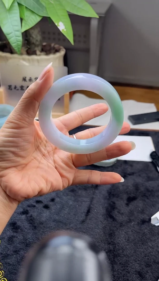 未镶嵌胚定制翡翠碎*子七夕活动手镯