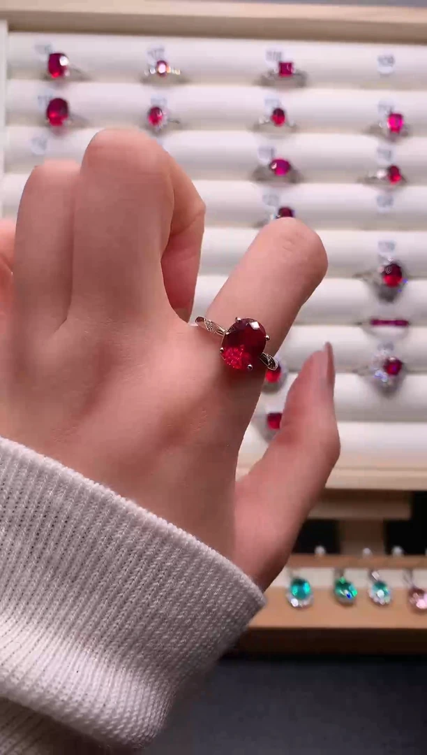 5红宝石（处理）红宝石戒指