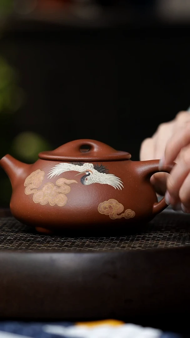 茶壶紫砂夯*士0822早场直播CZ-0072景舟石瓢（鹤）-降坡-400cc