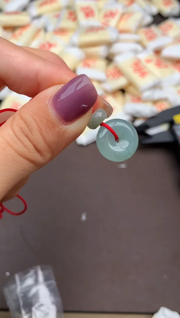 翡翠挂件未镶嵌 一福利