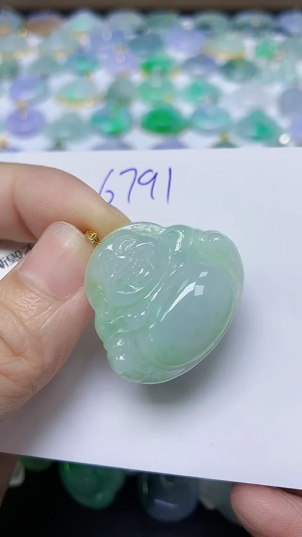 翡翠18K金镶嵌颈饰天然自然緬甸A貨翡翠