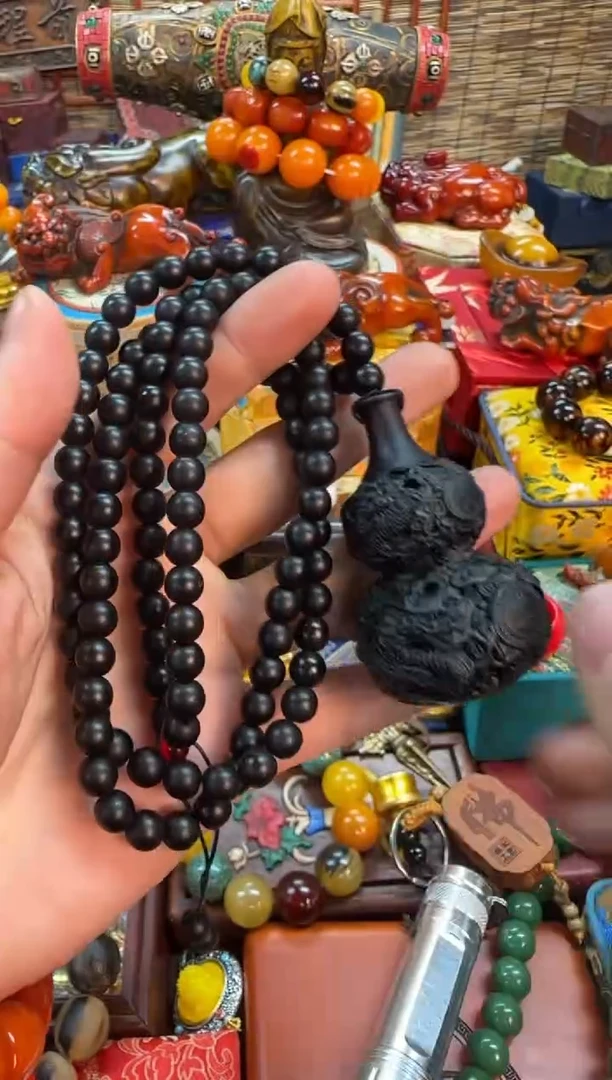 【闪购商品】蜜蜡裸石未镶嵌扎西推荐