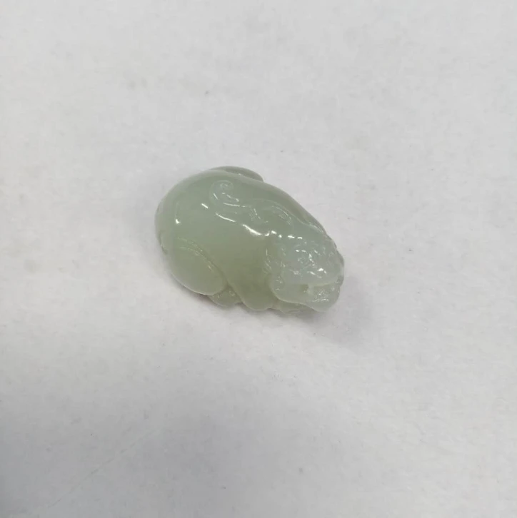 小艾严选%和田玉貔貅挂件扭头