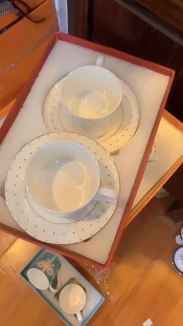杯鸿辉家品牌瓷器，京东包邮！