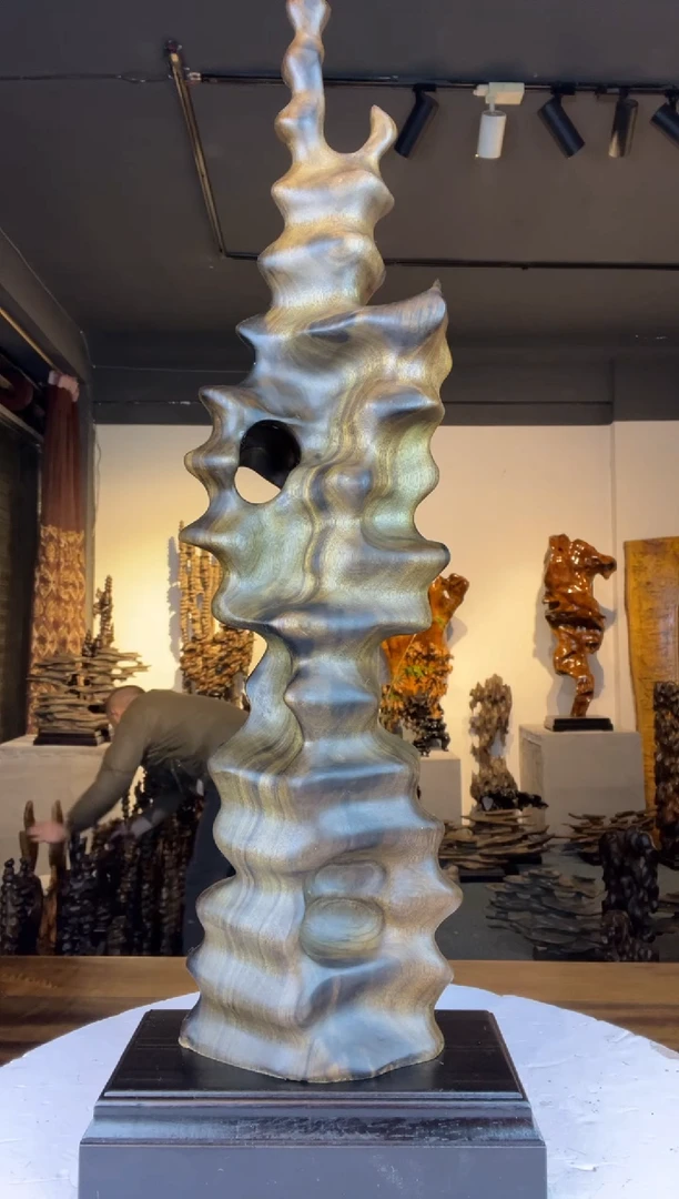 金丝楠用****1380金丝楠自然随型摆件