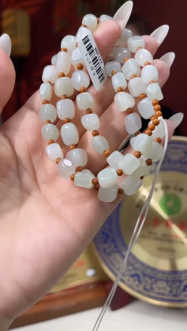 和田玉未镶嵌颈饰多样性发货 拍一发一