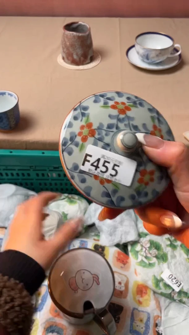 瓷片甜****站瓷器瓷器F455