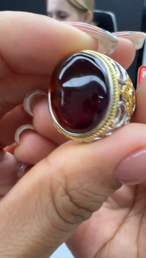琥珀未镶嵌戒指167秒拍号
