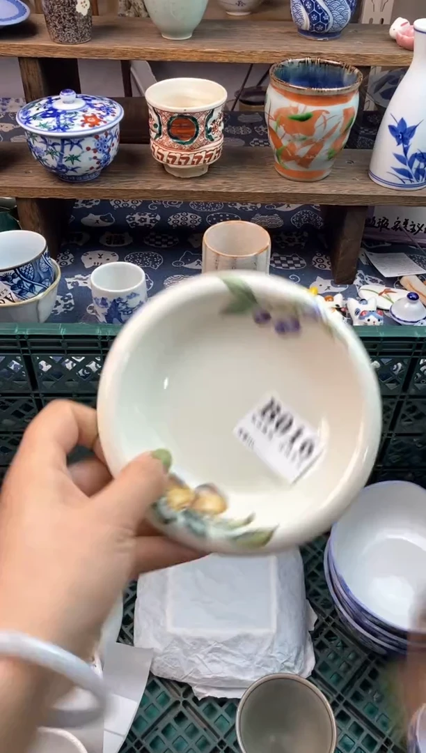 瓷片心**贝