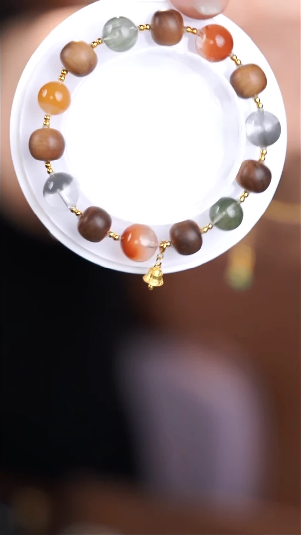 18K金镶嵌手链水晶@