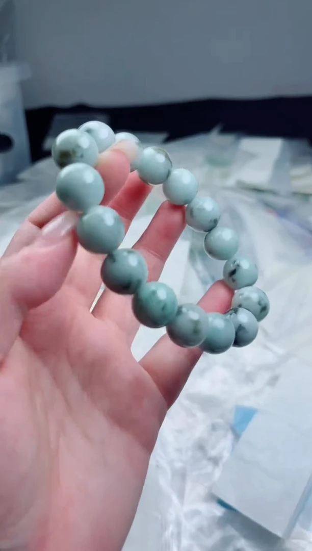 翡翠未镶嵌颈饰珠串