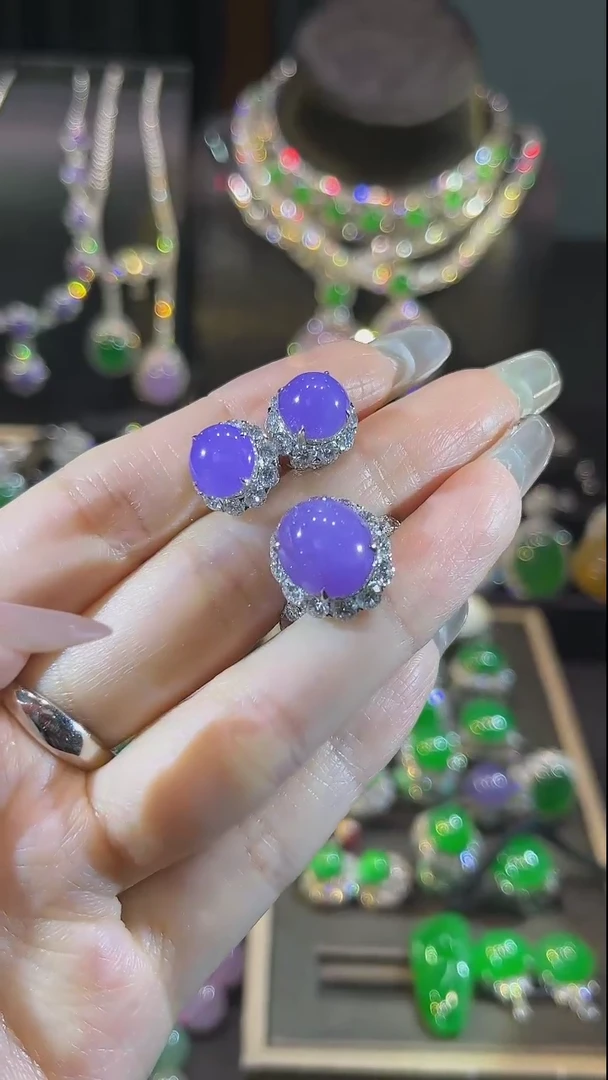 【闪购商品】翡翠戒指18K金镶嵌戒指加耳钉一套