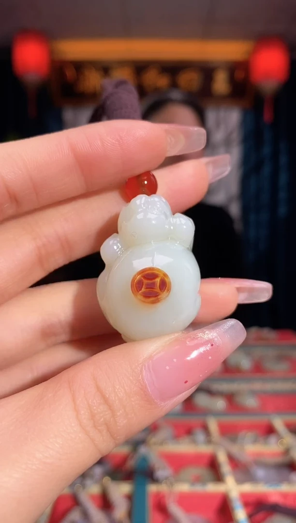 【闪购商品】和田玉颈饰未镶嵌猪牌