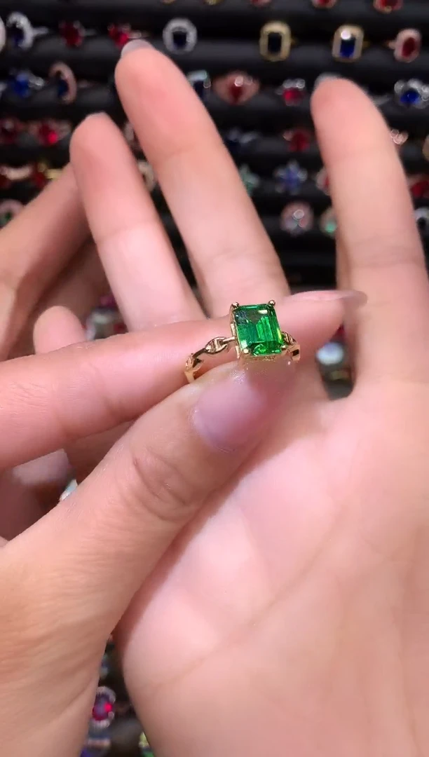 【闪购商品】透辉石戒指银S925镶嵌79金