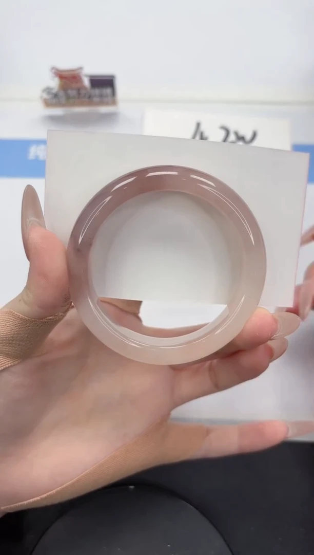 【闪购商品】石英质玉手镯未镶嵌A133-56.2