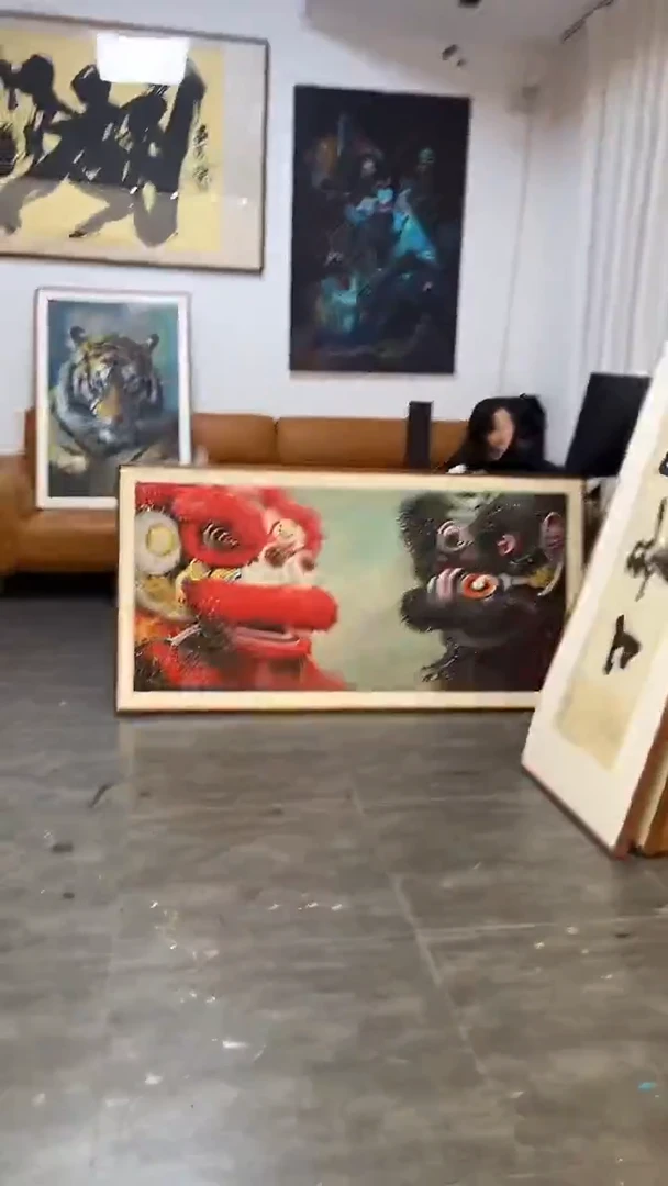 丙烯画懒洋洋双狮精装裱