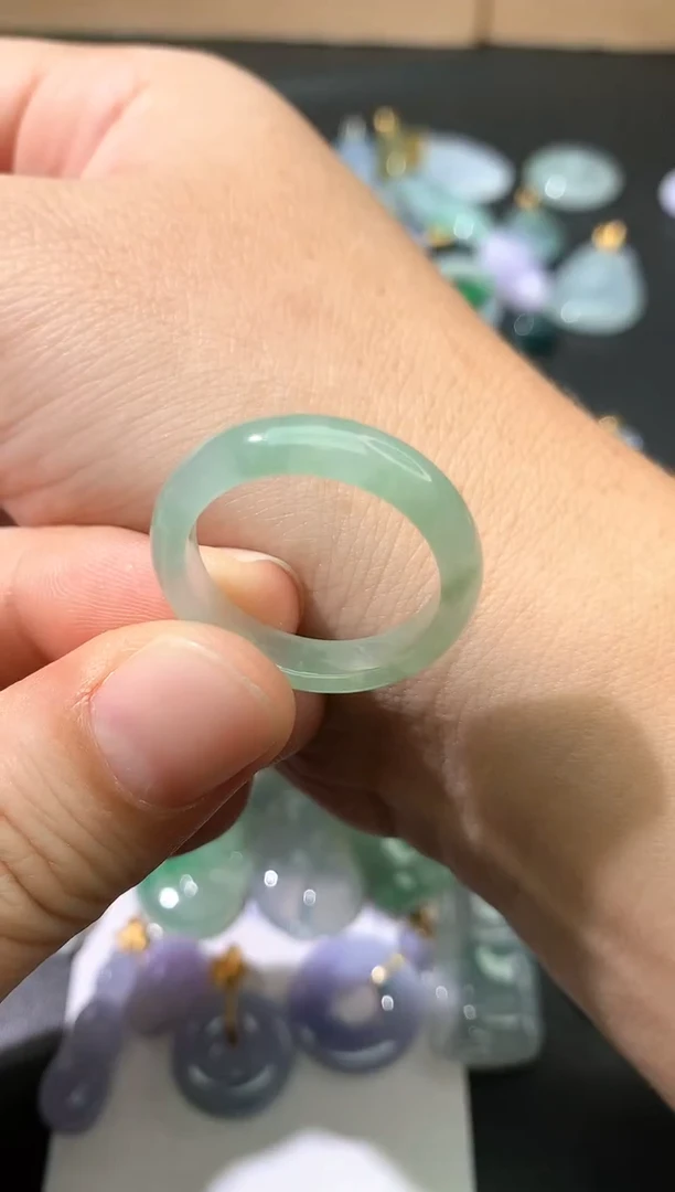 翡翠戒指未镶嵌c*戒圈