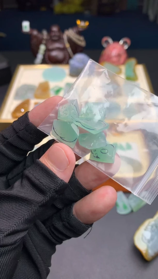 未镶嵌定制翡翠天然翡翠裸石（包工）