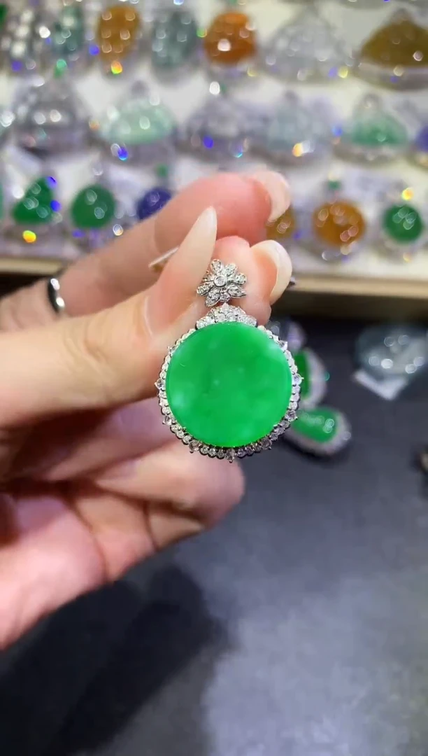 【闪购商品】翡翠吊坠(不含链)18K金镶嵌20-圆牌（多样性发货一件
