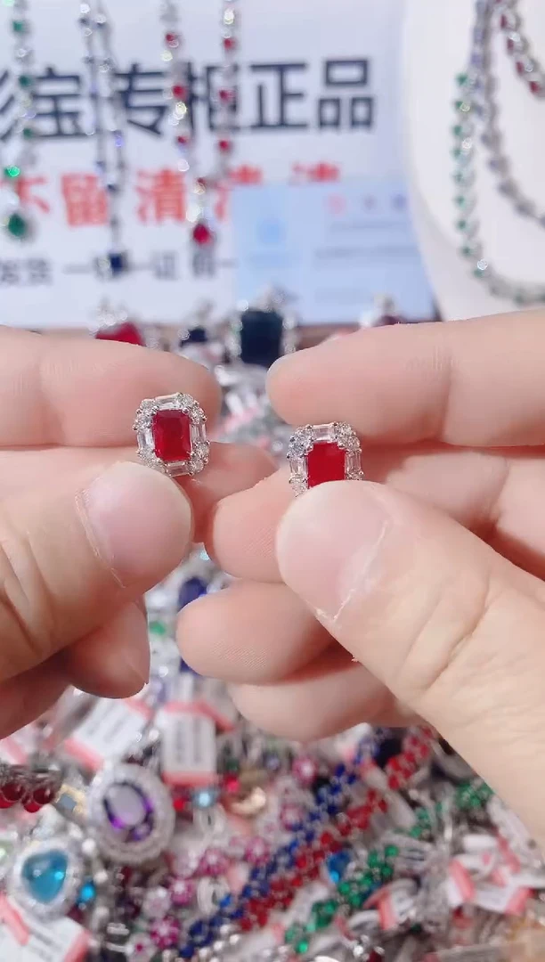 未镶嵌耳饰红宝石