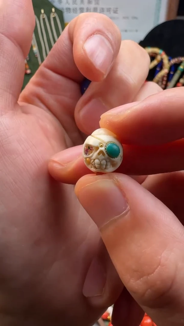 把件猛犸象牙杜****?雕刻配饰珠