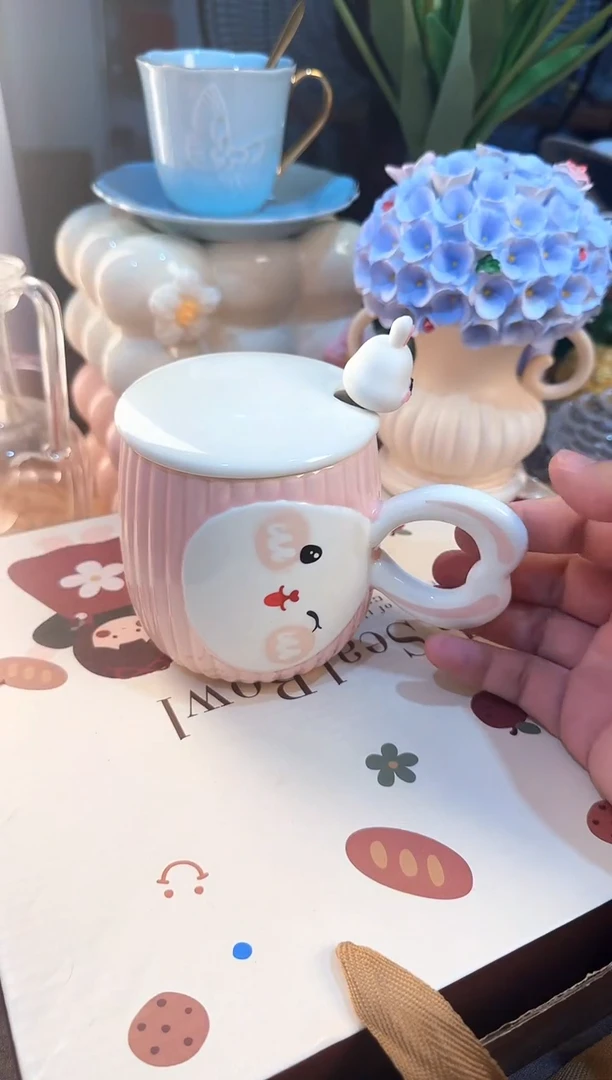瓷片 高颜值又实用的  兔子水杯