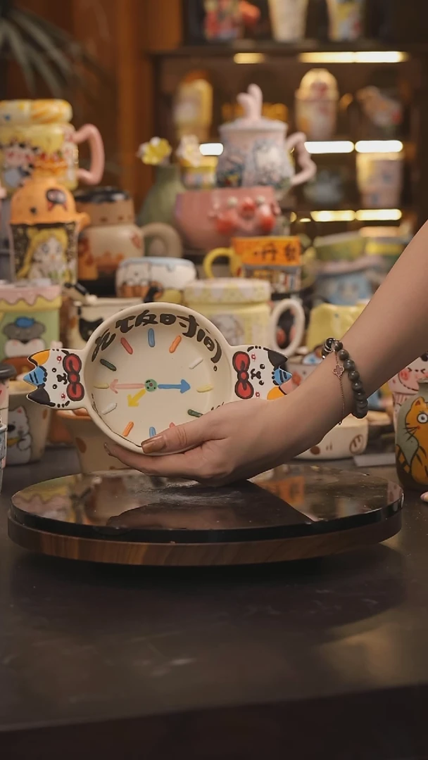 景德镇釉下彩绘设计师款式陶瓷